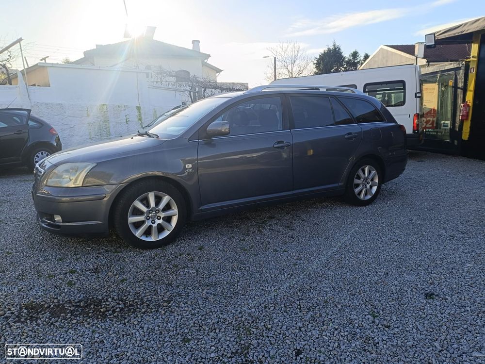 Toyota Avensis LB 2.0 D-4D Sol - 18