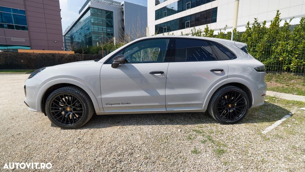 Porsche Cayenne Turbo - 5