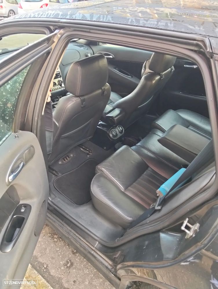 Alfa Romeo 156 Sportwagon 1.9 JTD - 6