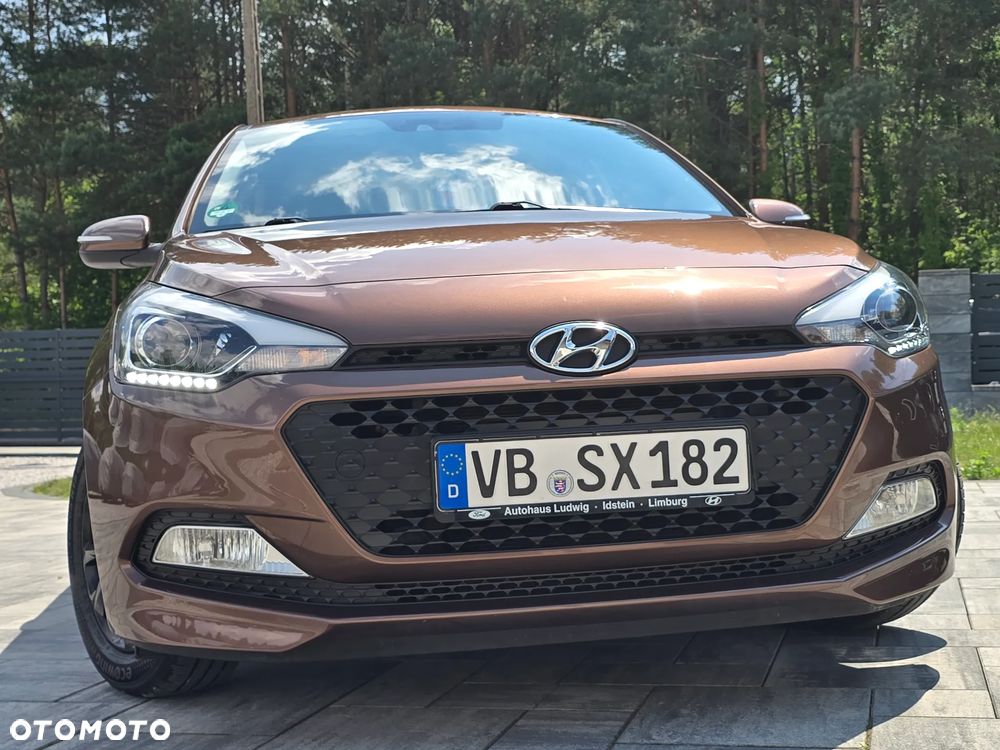 Hyundai i20 1.2 Fifa World Cup Edition - 5