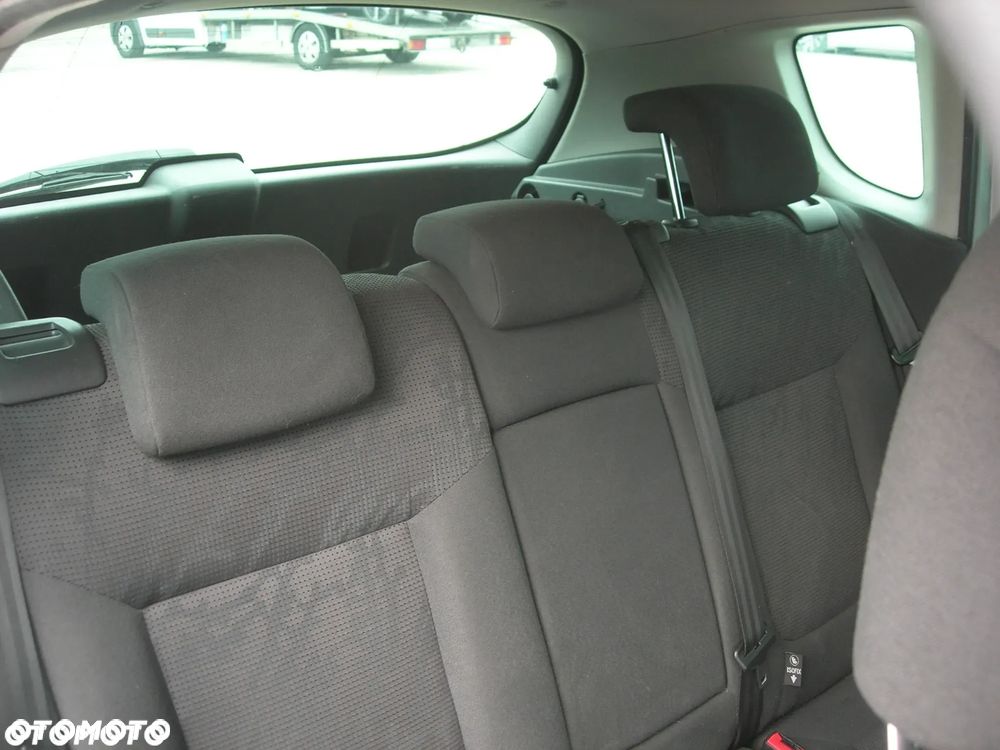 Peugeot 3008 HDi FAP 115 Active - 20