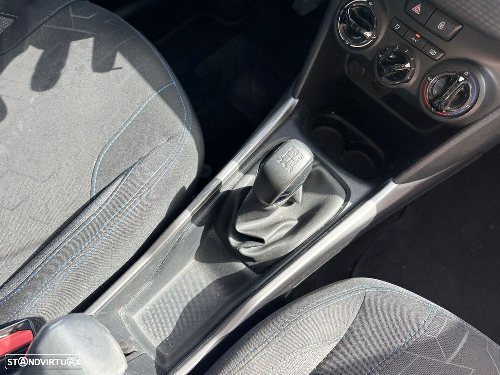 Peugeot 2008 1.2 PureTech Style - 10