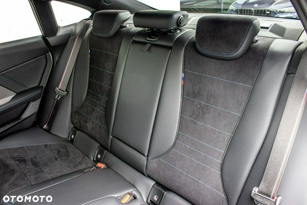 BMW Seria 2 - 17