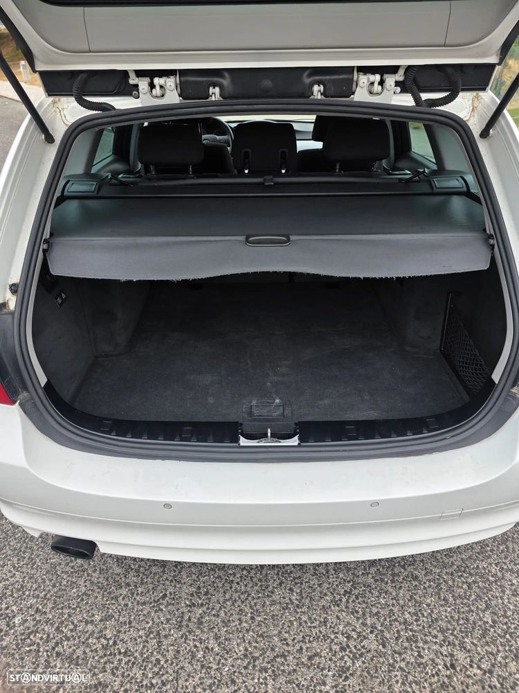 BMW 320 d Sport - 2