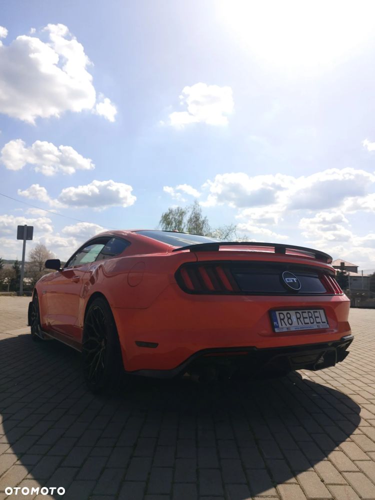 Ford Mustang 5.0 V8 GT - 7