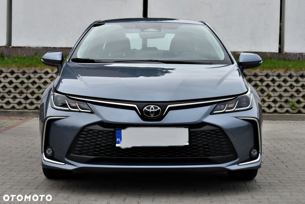 Toyota Corolla - 2