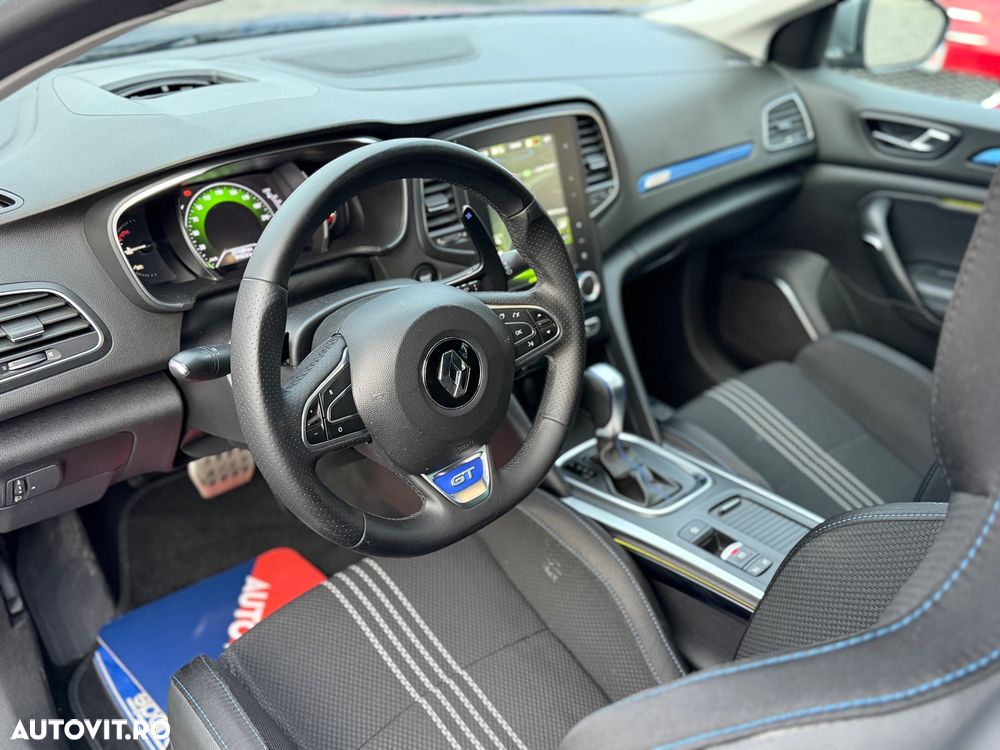 Renault Megane ENERGY TCe 205 EDC GT - 23