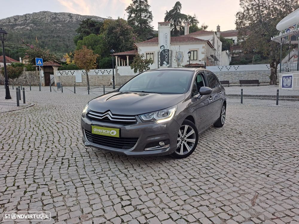Citroën C4 1.2 PureTech Shine - 1