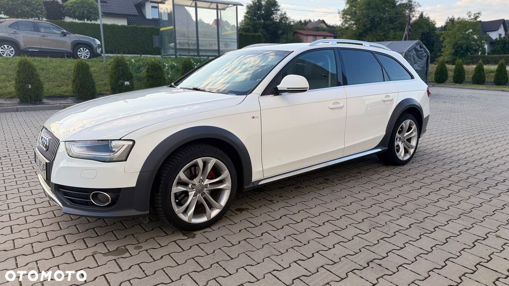 Audi A4 Allroad 2.0 TDI DPF S tronic - 19