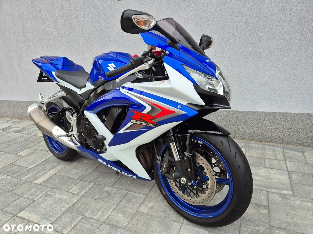 Suzuki GSX-R - 1
