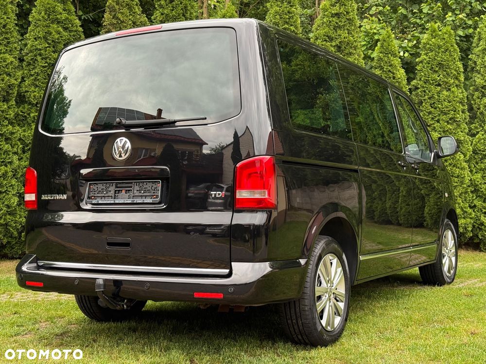 Volkswagen Multivan - 13