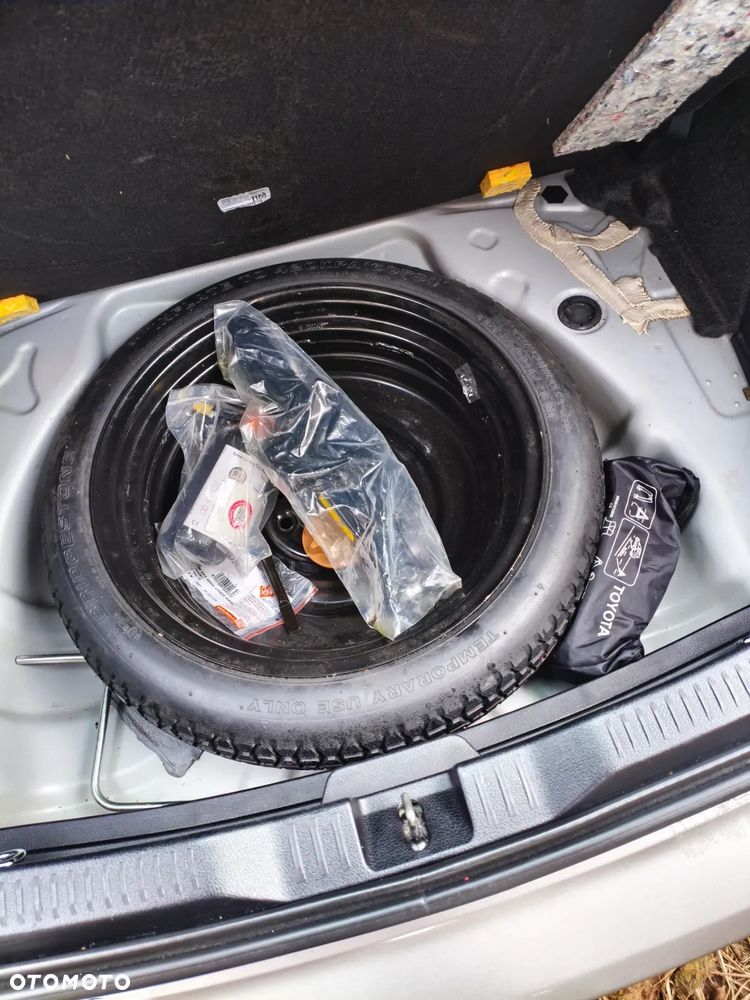 Toyota Auris 1.6 Active MS - 10