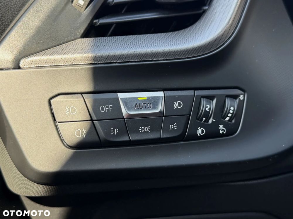 BMW Seria 1 118d M Sport - 16
