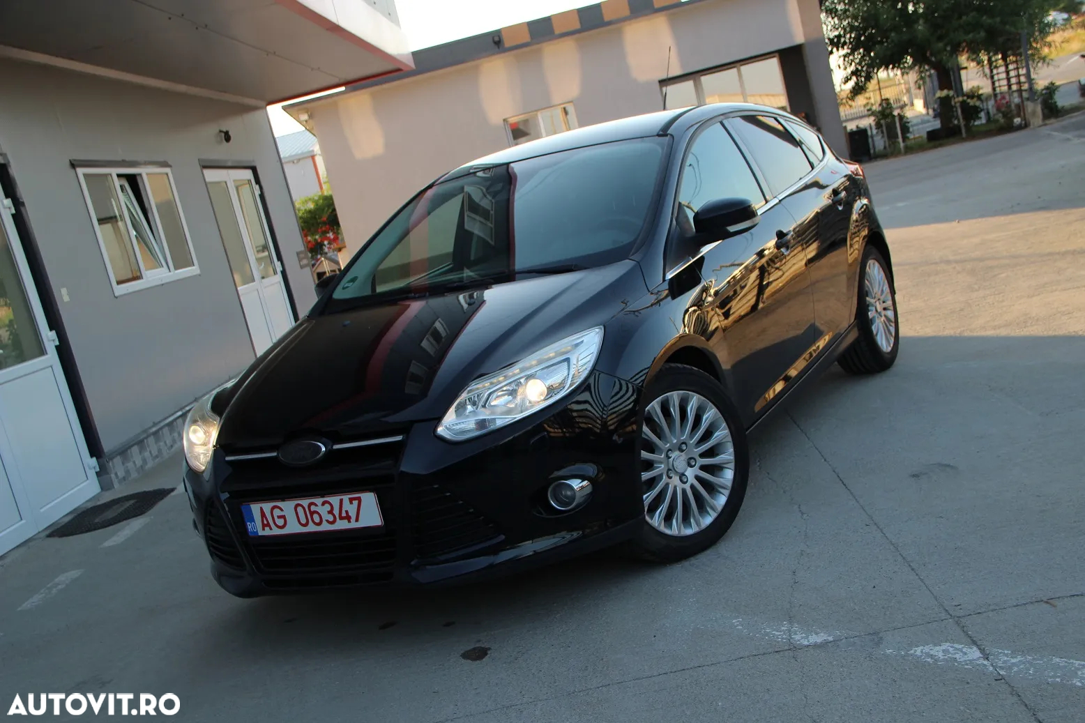 Ford Focus 1.0 EcoBoost Sport - 3