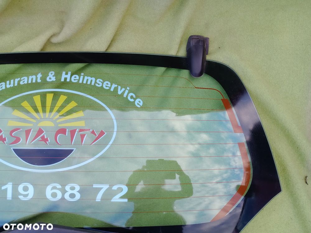 Szyba, klapa tylna kompletna Aygo I - 3