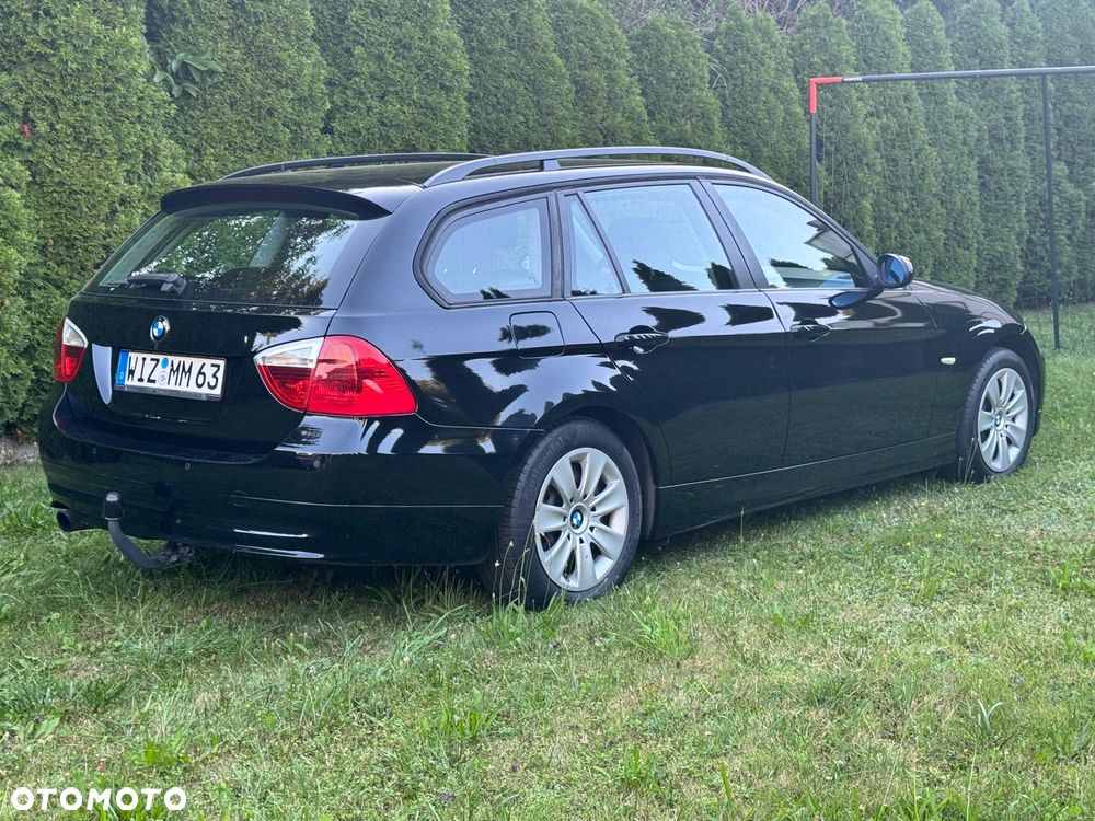 BMW Seria 3 318d DPF Edition Lifestyle - 8