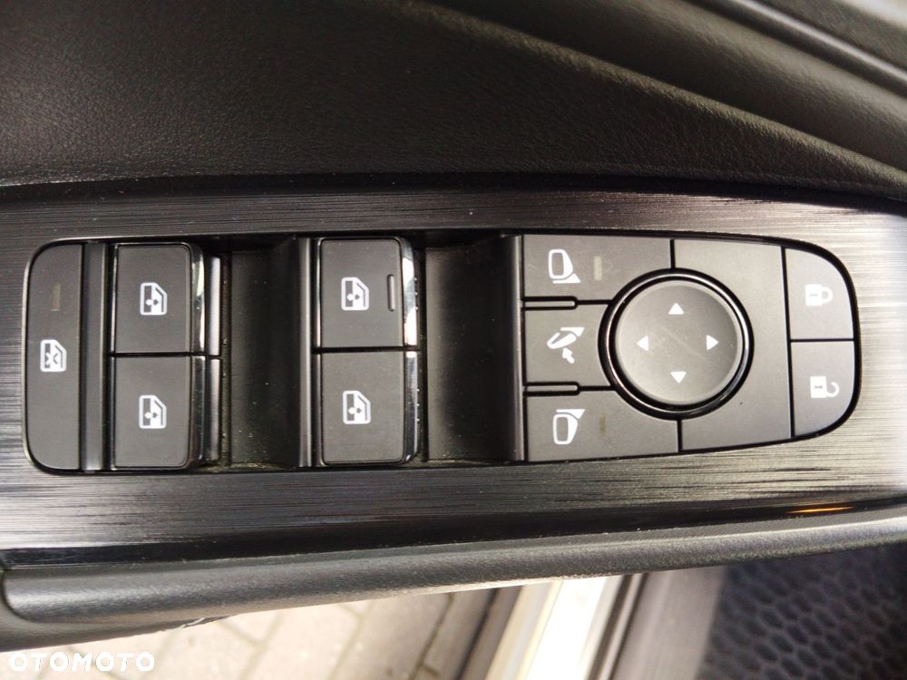 Nissan Qashqai 1.3 DIG-T mHEV Acenta - 19