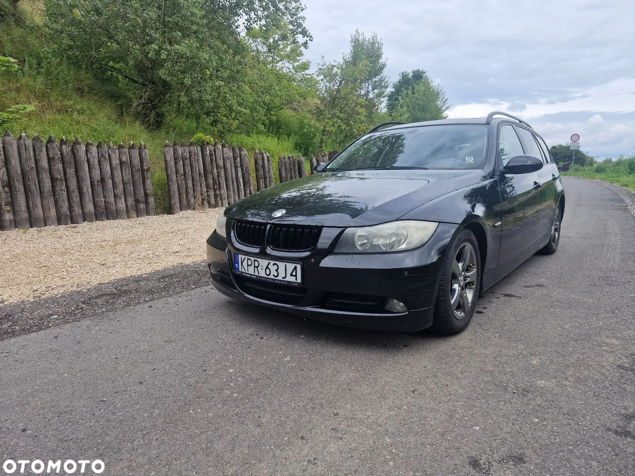 BMW Seria 3 320i - 1