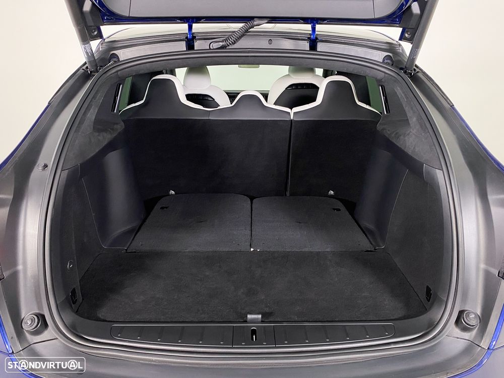 Tesla Model X 100D - 14