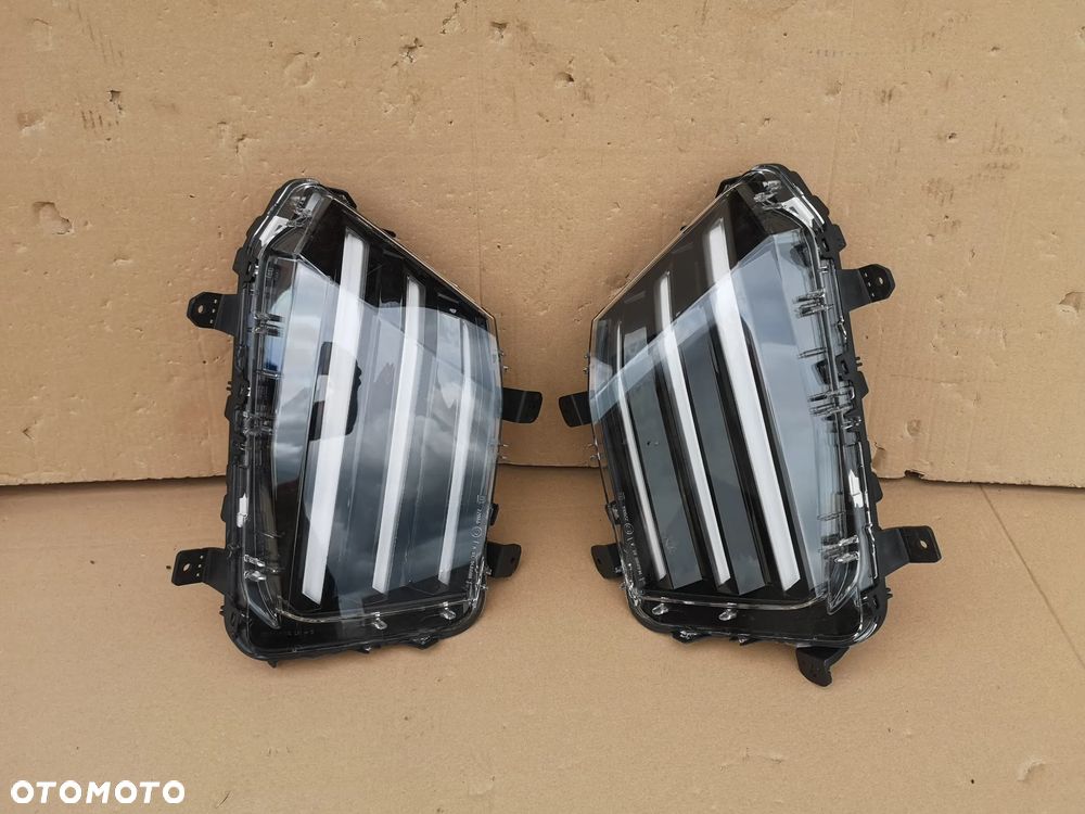LED KIEŁ ZDERZAK PEUGEOT 2008 II lift od 2024r Led - 1
