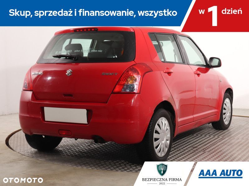 Suzuki Swift - 7