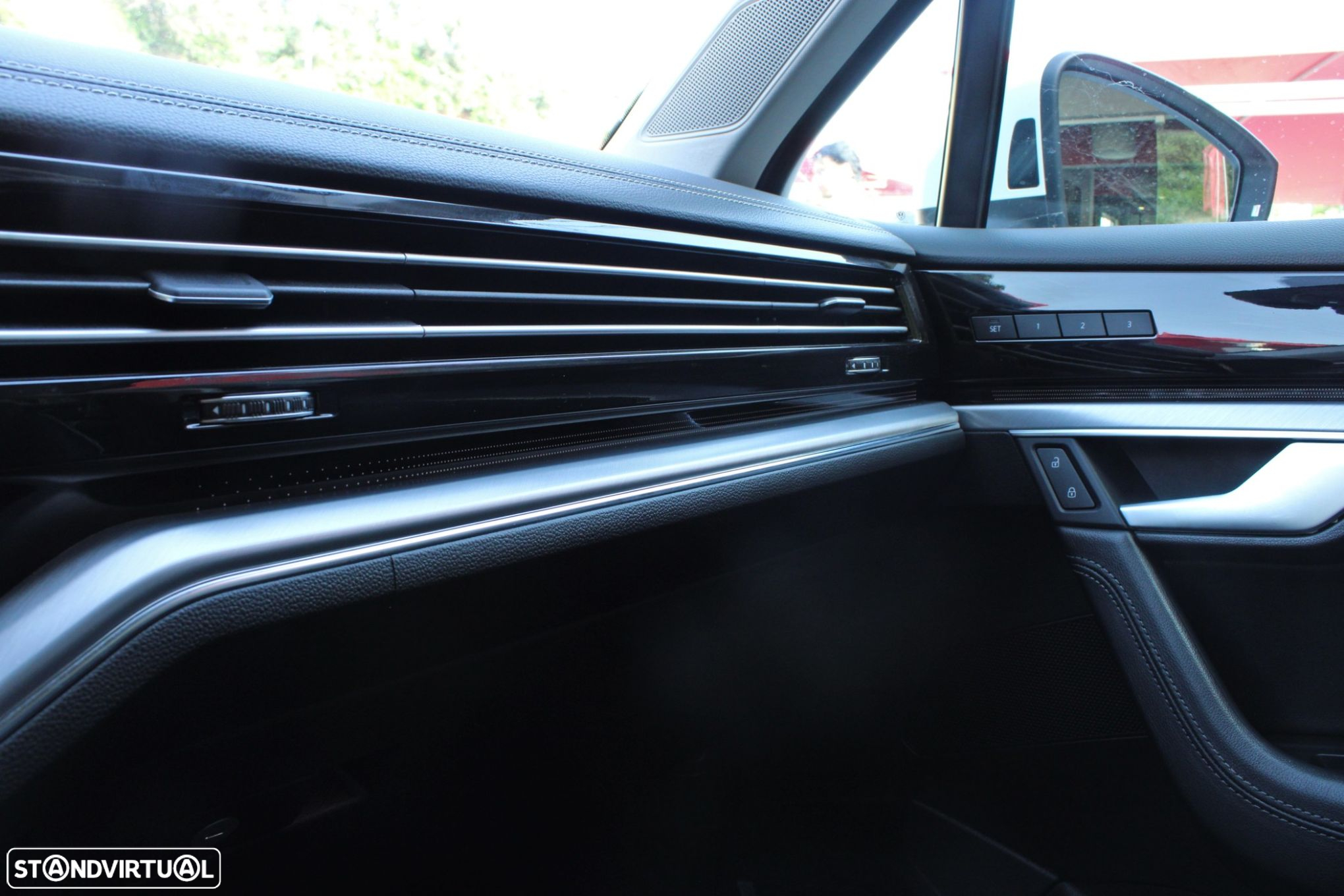 VW Touareg 3.0 TDI V6 Elegance Plus - 17