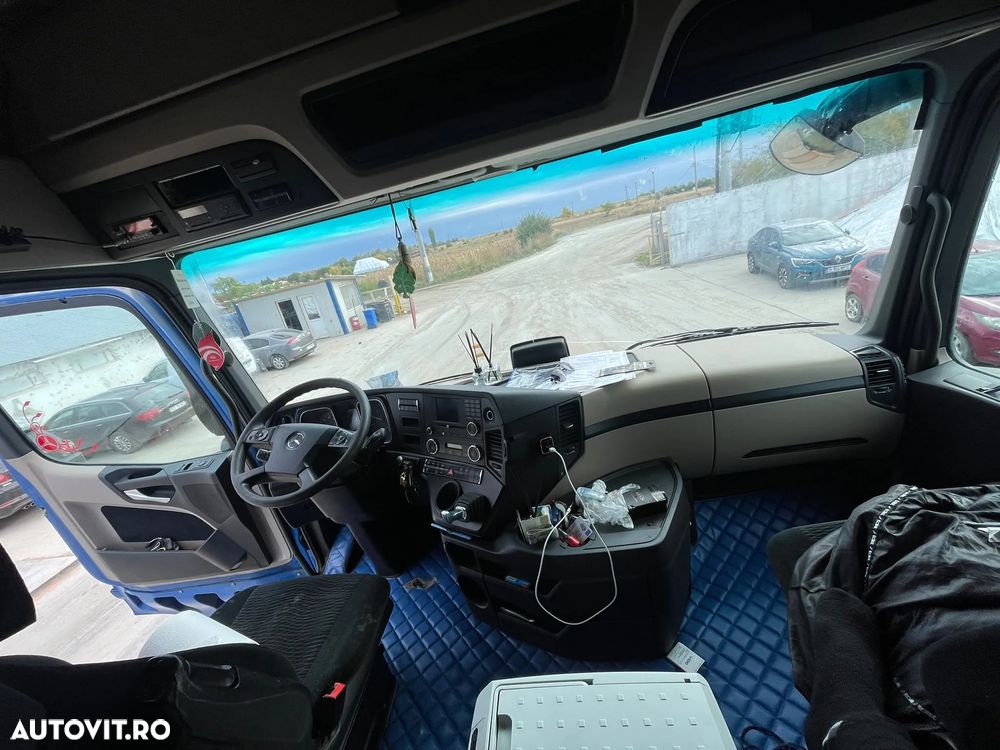 Mercedes-Benz ACTROS - 6