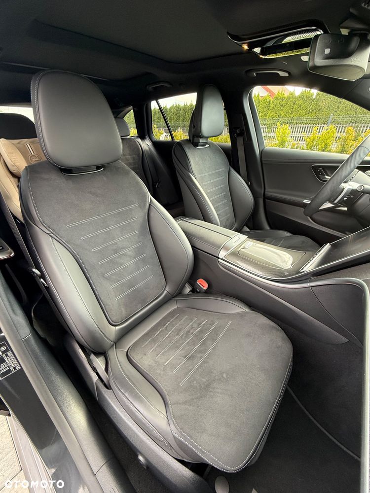 Mercedes-Benz Klasa C 220 d 4MATIC 9G-TRONIC - 31