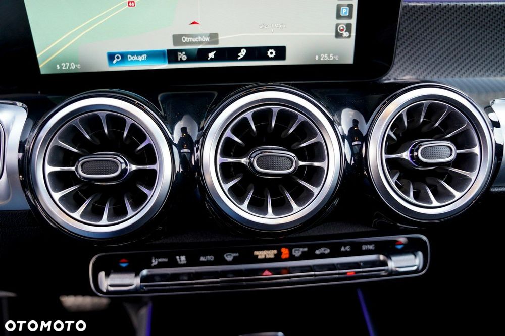 Mercedes-Benz GLB 250 4Matic 8G-DCT AMG Line Advanced Plus - 32