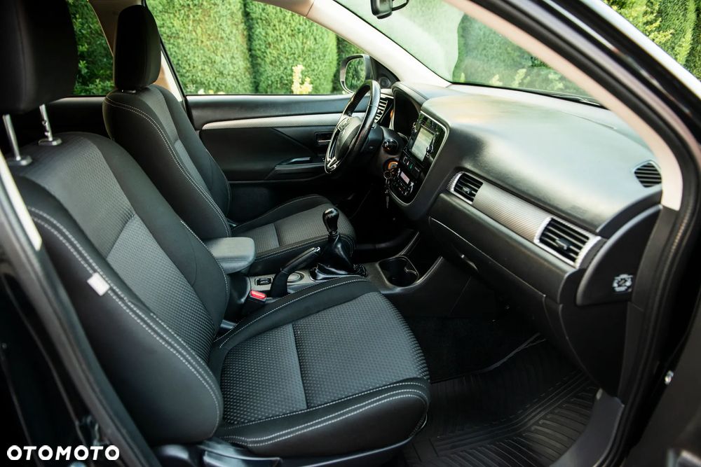 Mitsubishi Outlander 2.0 2WD Edition - 34