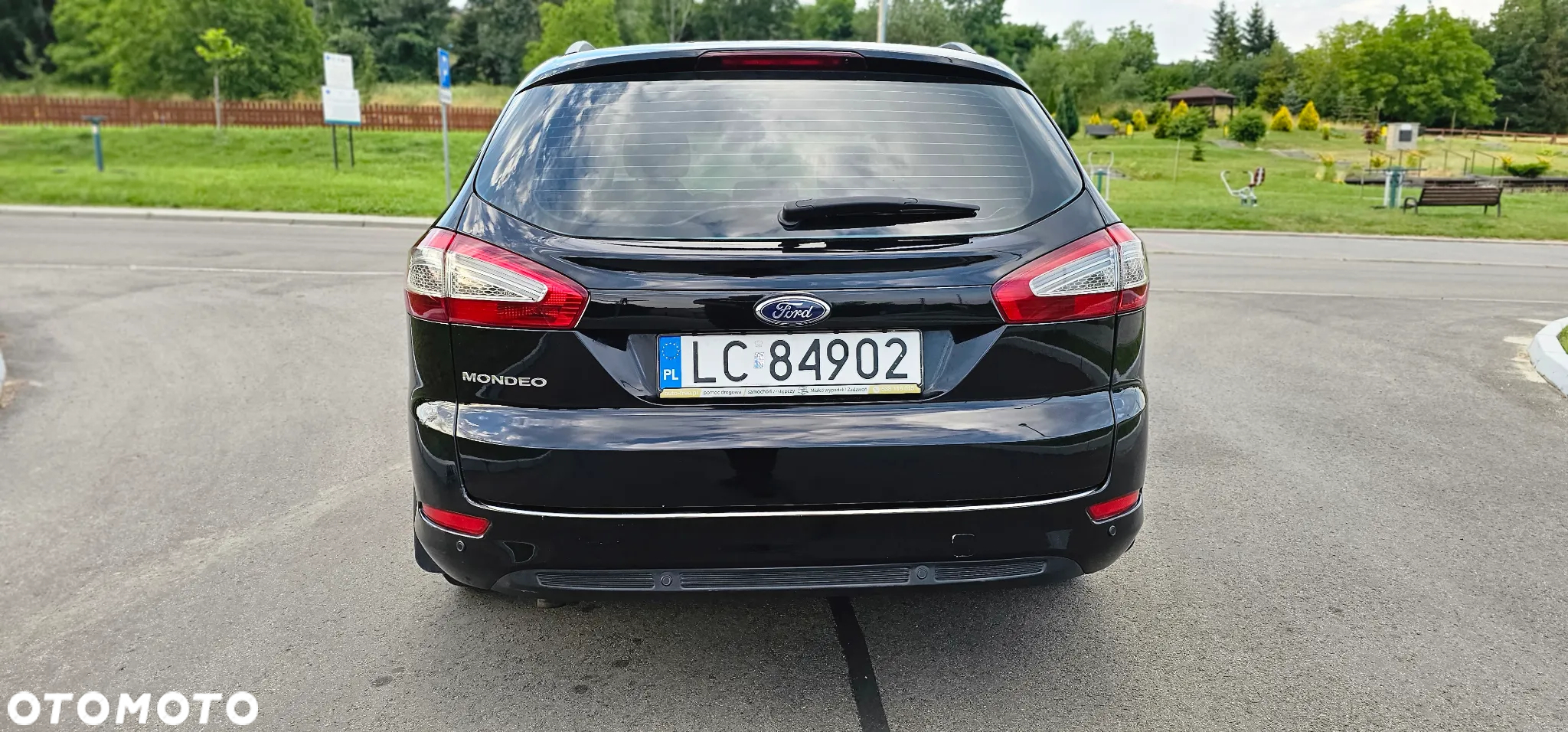 Ford Mondeo 1.6 TDCi Ambiente - 32