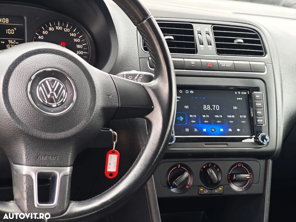 Volkswagen Polo 1.2 TDI Blue Motion - 12