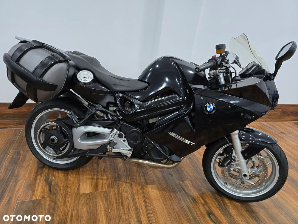 BMW F - 1