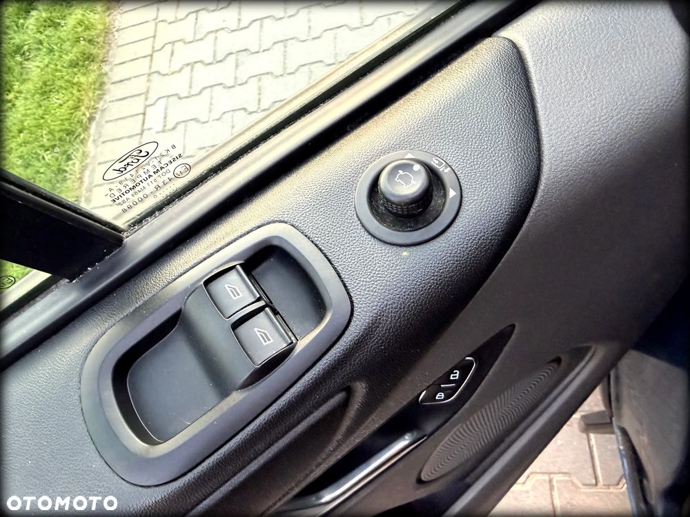 Ford Transit Custom - 26