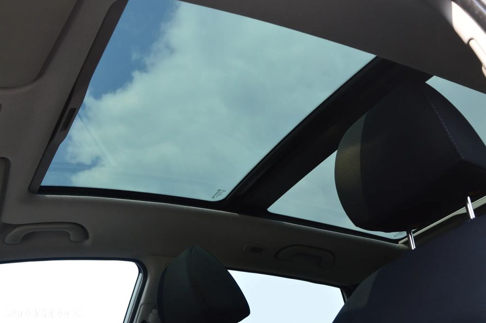 Hyundai ix20 1.4 UEFA EURO 2012 Edition - 8