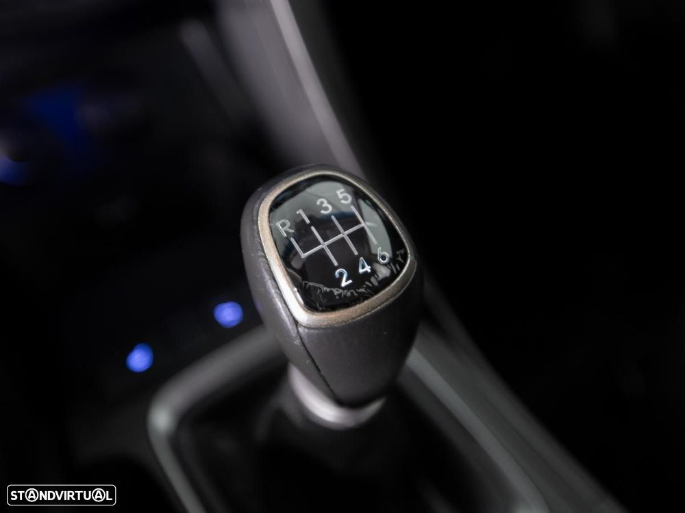 Hyundai Santa Fe - 20