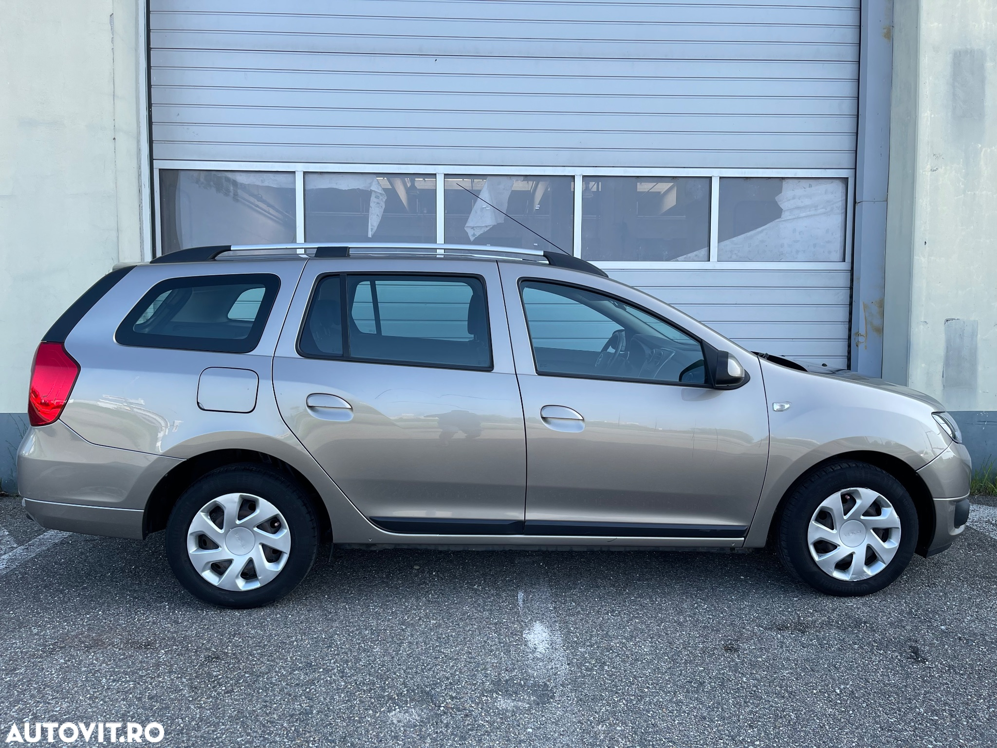Dacia Logan 0.9 90CP Ambiance - 12