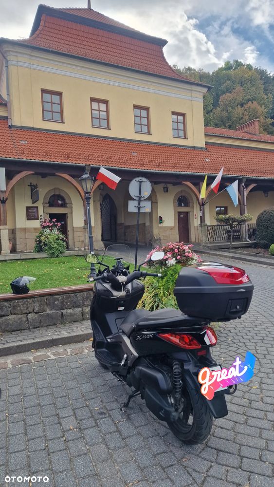 Yamaha X-max - 9