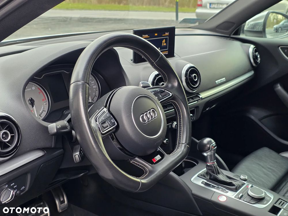 Audi S3 2.0 TFSI Quattro S tronic - 36