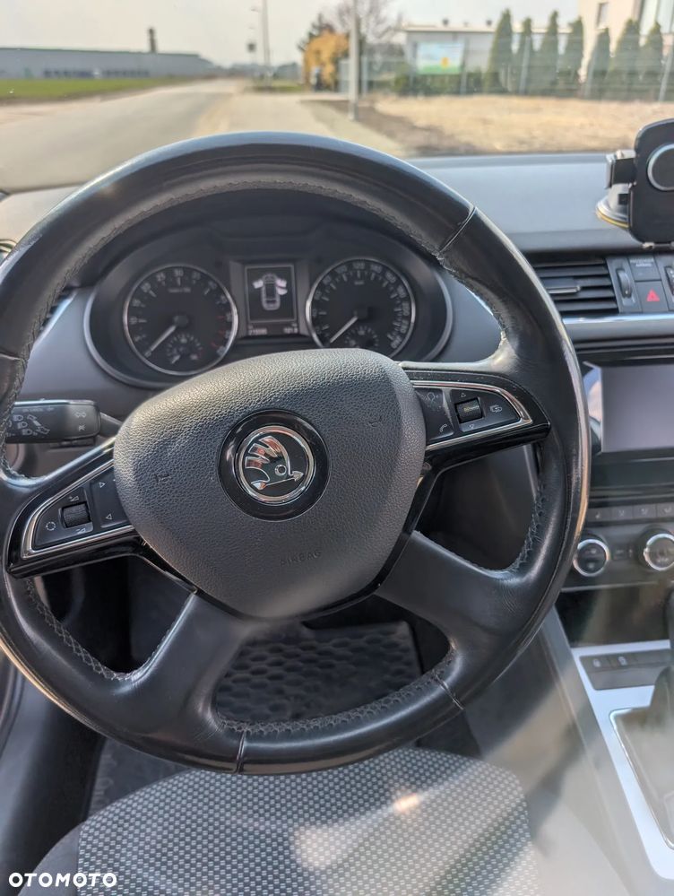 Skoda Octavia 2.0 TDI (Green tec) Ambition - 8