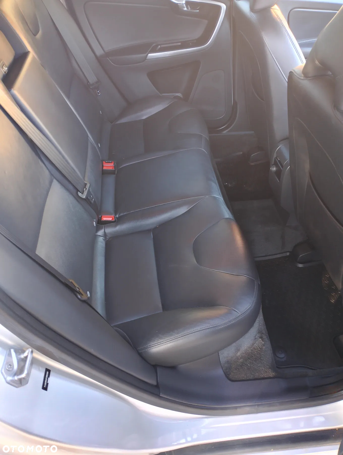 Volvo XC 60 T6 AWD Momentum - 11