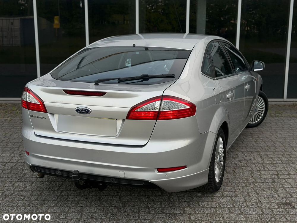 Ford Mondeo 2.0 TDCi Titanium X - 32