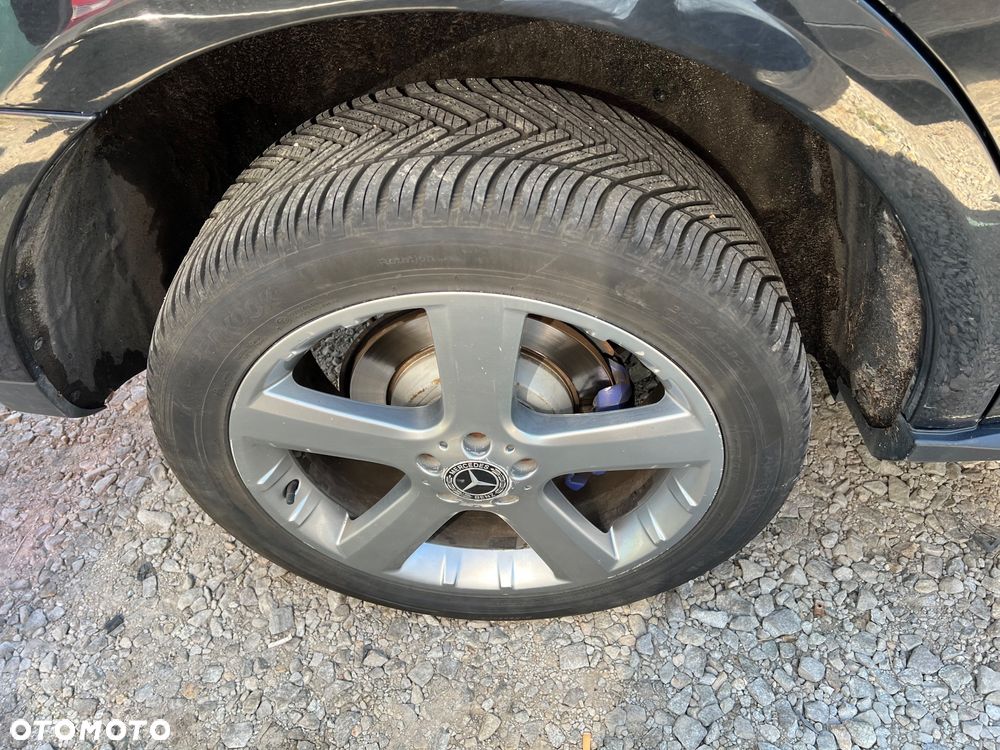 Mercedes-Benz ML 320 CDI 4-Matic - 12