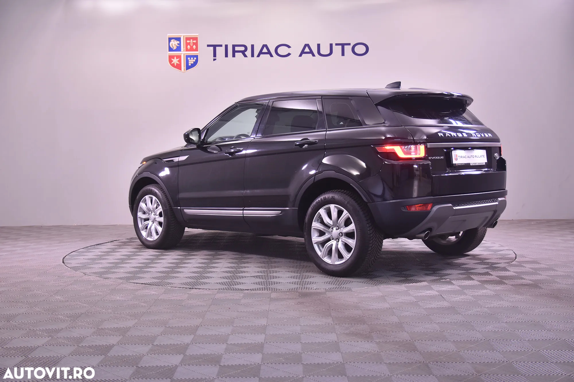 Land Rover Range Rover Evoque - 3