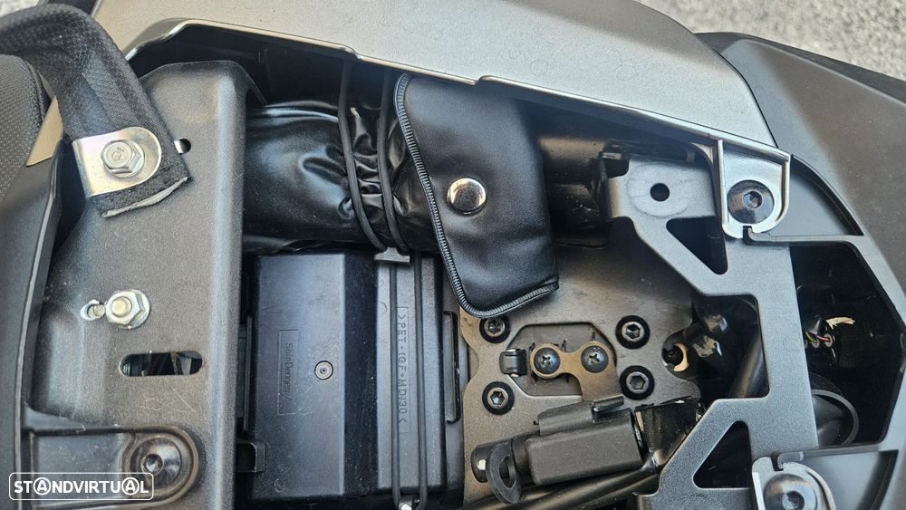 Honda Hornet Hornet 750 - 17