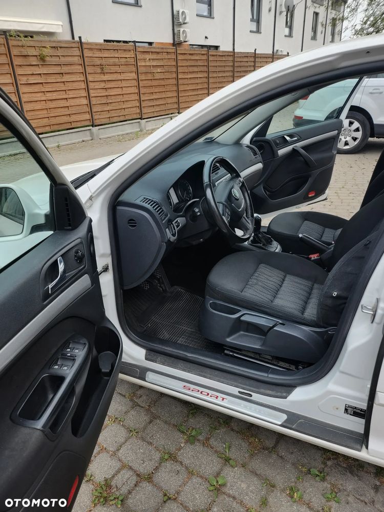 Skoda Octavia 1.8 T FSI Ambiente - 11