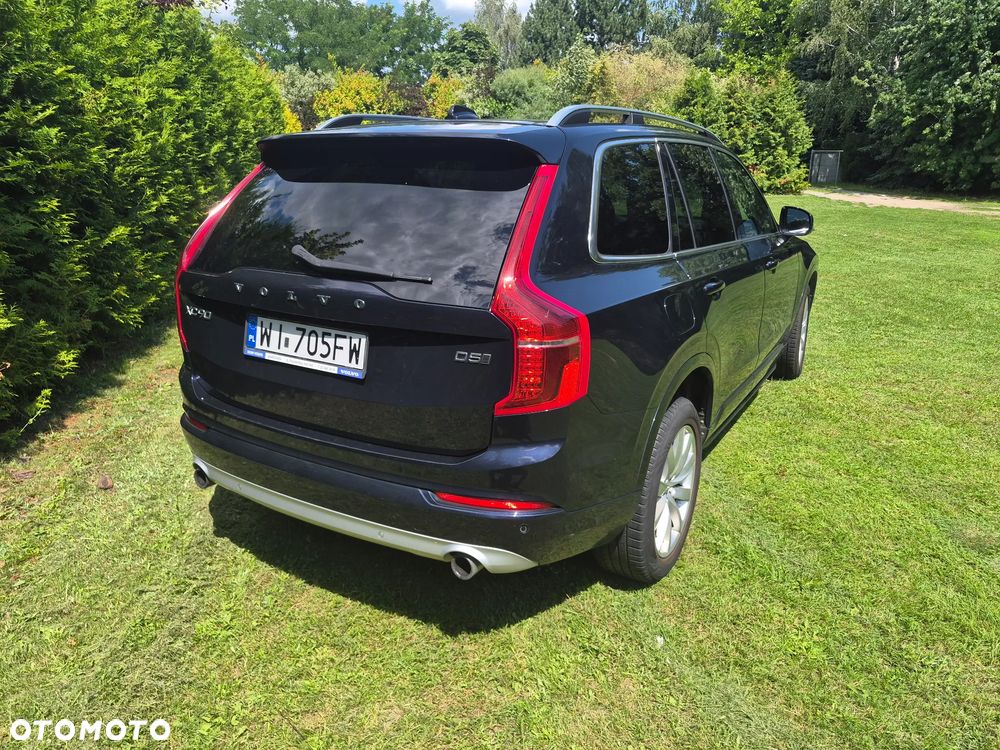 Volvo XC 90 D5 AWD Momentum - 8