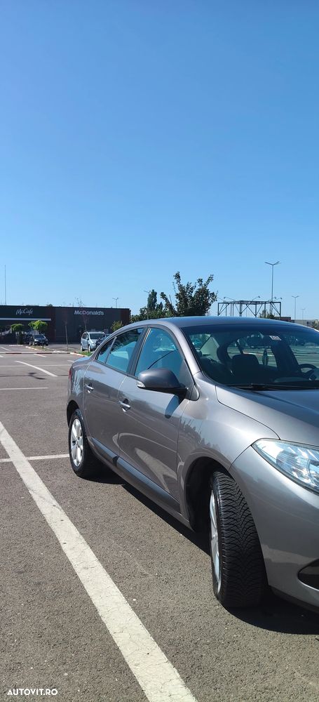 Renault Fluence 1.5 dCi Pro - 6