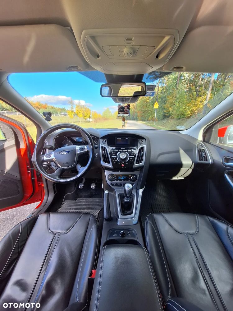 Ford Focus 1.0 EcoBoost Gold X (Edition Start) - 9