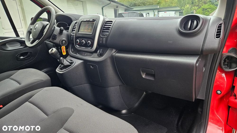 Renault Trafic 2,0DCI 2021Rok 105 Tys.km. L2 Długi Full Led Klima Nawi Kamera 2xDrzwi Hak Super Stan - 24